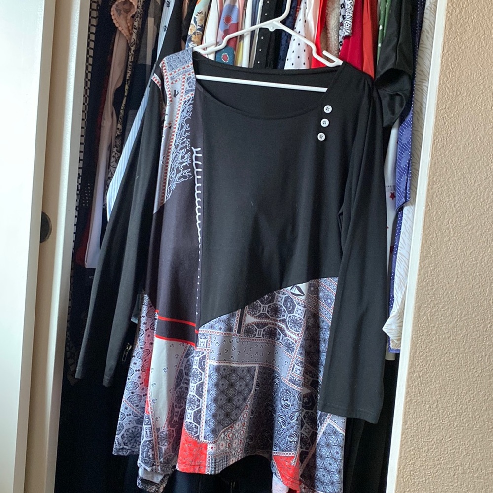 Very cute with leggings